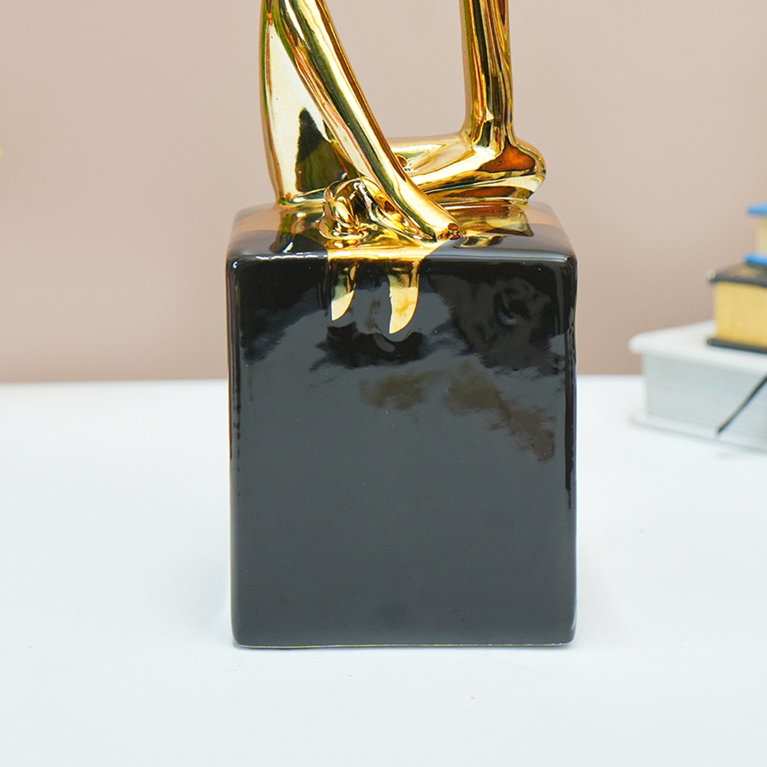 MARKET99 Ceramic Abstract Posture Figurine Decor Object in Black & Golden