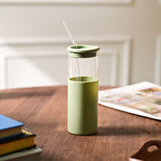 Sipper With Straw (Green) – 480 ML