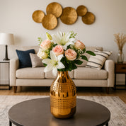 VON CASA Shiny Gold Vase – Gourd Shape (Shiny & Hammered Pattern)