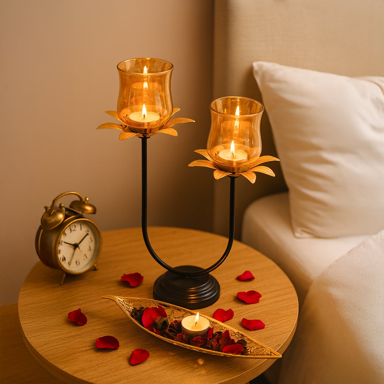 VON CASA Golden 2-Votive U T-Lite Holder – Metal & Glass