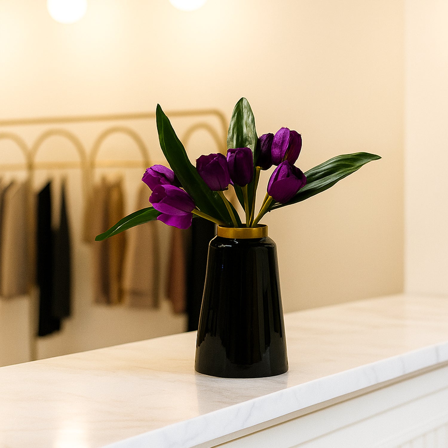 VON CASA Black with Golden Ring Vase