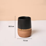 Bathroom Set (Set of 4) – Golden & Black