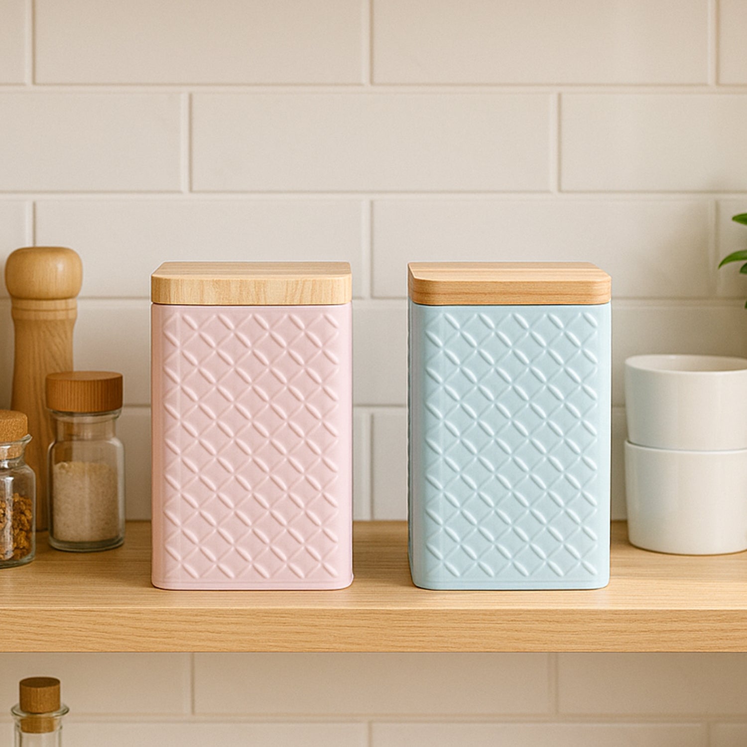 MARKET99 Pink & Blue Tin Container Set