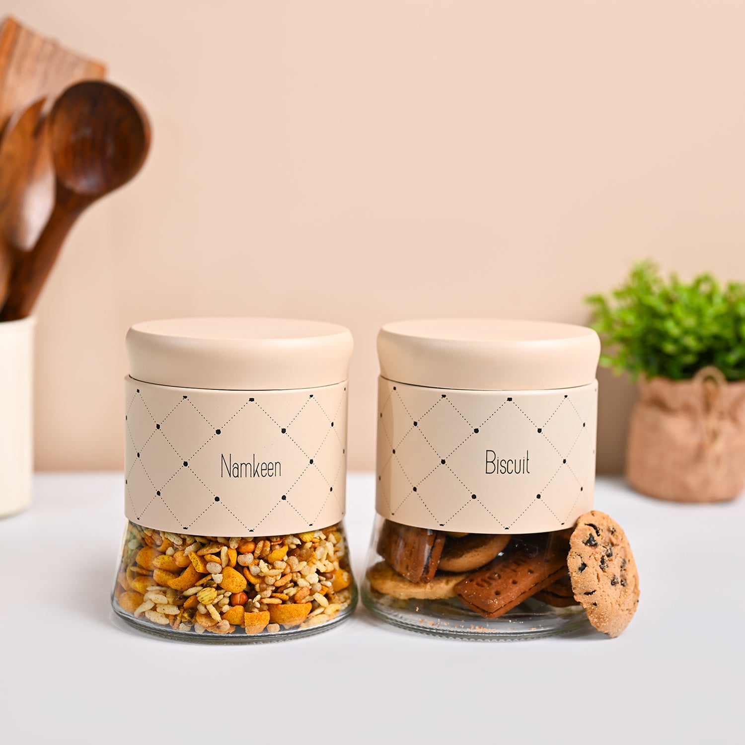 VON CASA Peach Argyle Biscuit & Namkeen Jar Set
