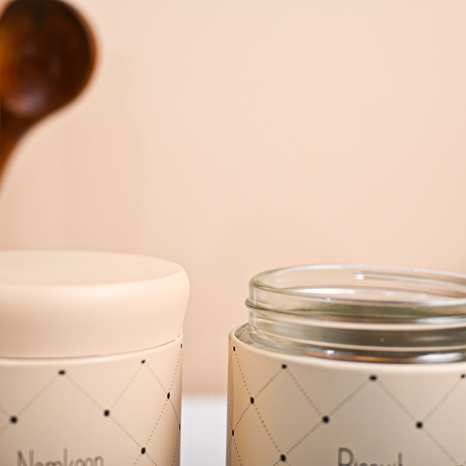 VON CASA Peach Argyle Biscuit & Namkeen Jar Set