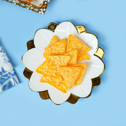 VON CASA Scalloped Ceramic Lotus Bowl