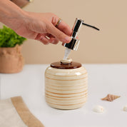 VON CASA Fine-Lined Ceramic Bathroom Set (Set Of 2)