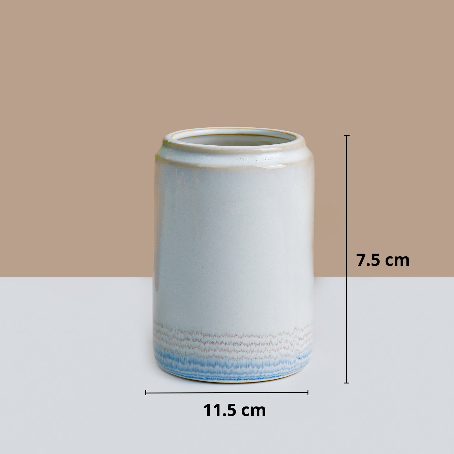 VON CASA Fine-Lined Ceramic Tooth Brush Holder (White)