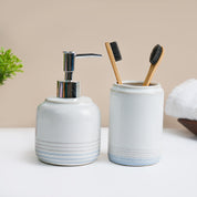 VON CASA Fine-Lined White Ceramic Bathroom Set (Set Of 2)