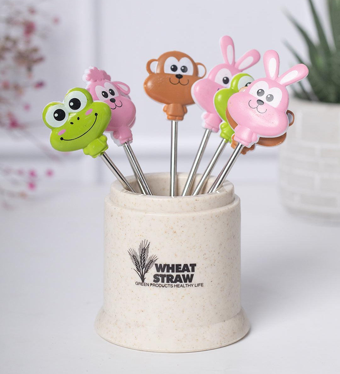 Colorful Plastic Fruit Forks with Adorable Animal Faces - Pack of 7 - MARKET 99