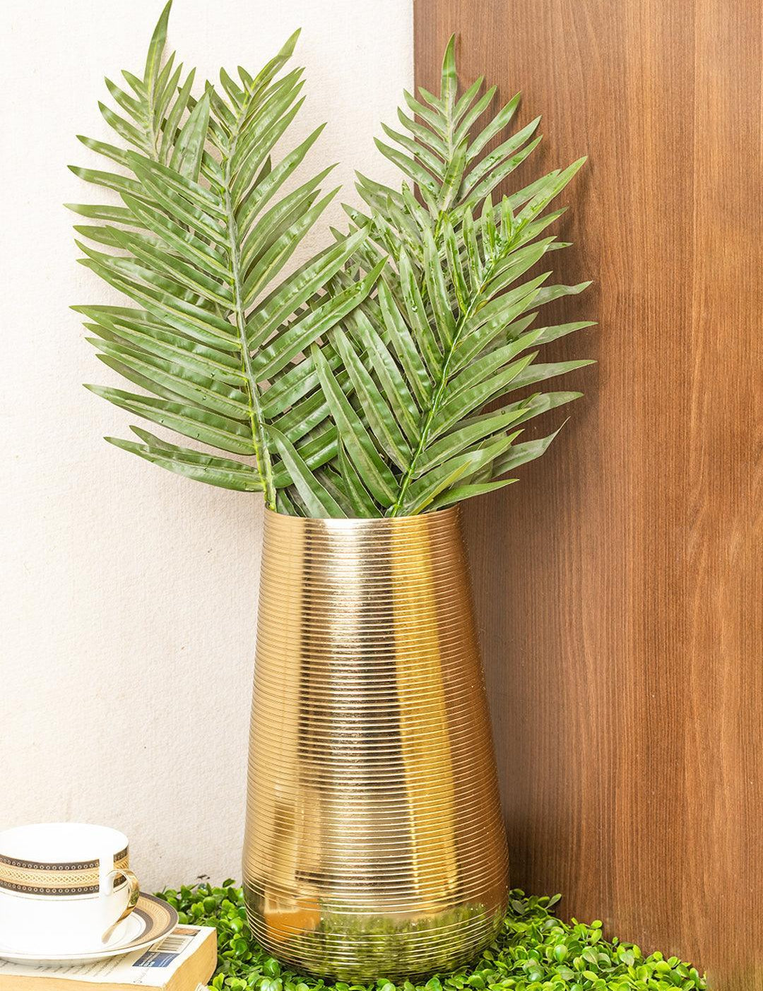 Decorative Modern Gold Metal Table Ribbed Flower Shape Vase for Festive Décor - MARKET 99