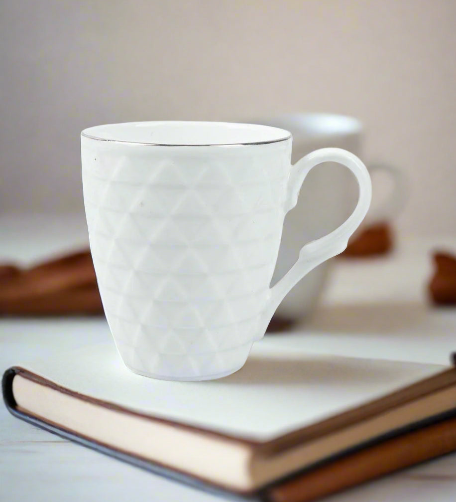 Diamond Textured Ceramic Coffee Mug With Golden Ring Corner (Cream White, 330 mL) - MARKET 99