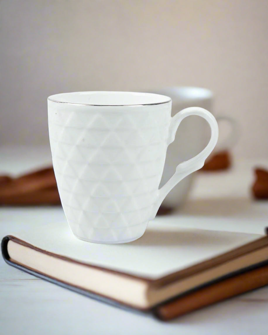 Diamond Textured Ceramic Coffee Mug With Golden Ring Corner (Cream White, 330 mL) - MARKET 99