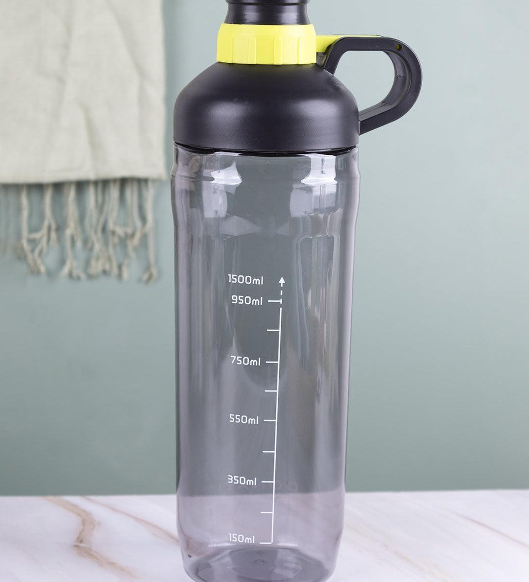 Donati Bottle, Sipper, Black, Plastic, 1.5 Litre - MARKET 99