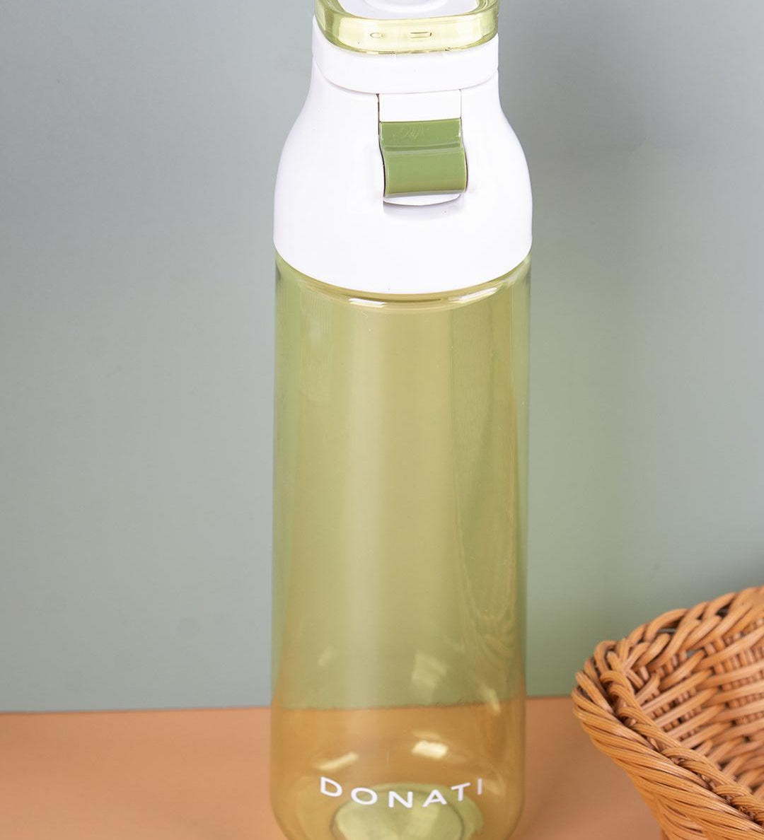 Donati Bottle, Water Bottle, Green, Plastic, 660 mL - MARKET 99