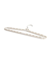 Extendable Hanger, White, Plastic - MARKET 99