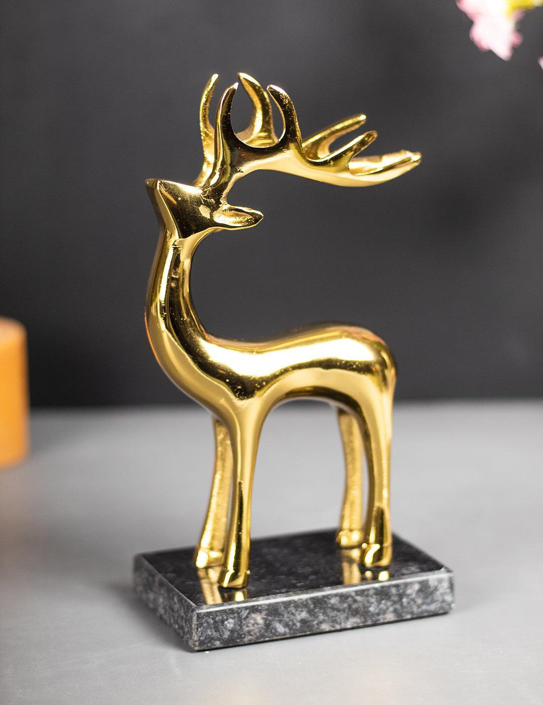 Gold Aluminium Reindeer Figurine - MARKET 99