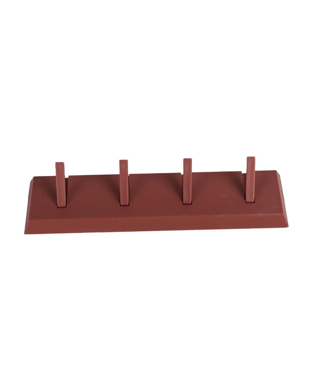 Hook Bar with 4 Knobs, Burgundy, Plastic - MARKET 99