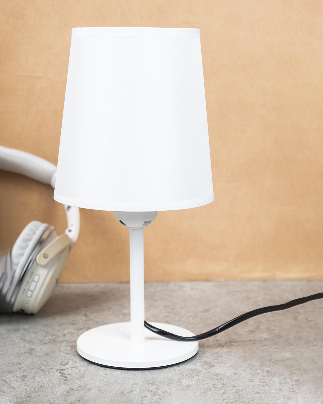 Iron+Polyester, Table Lamp, Plain, Matt : Finish, Multicolor