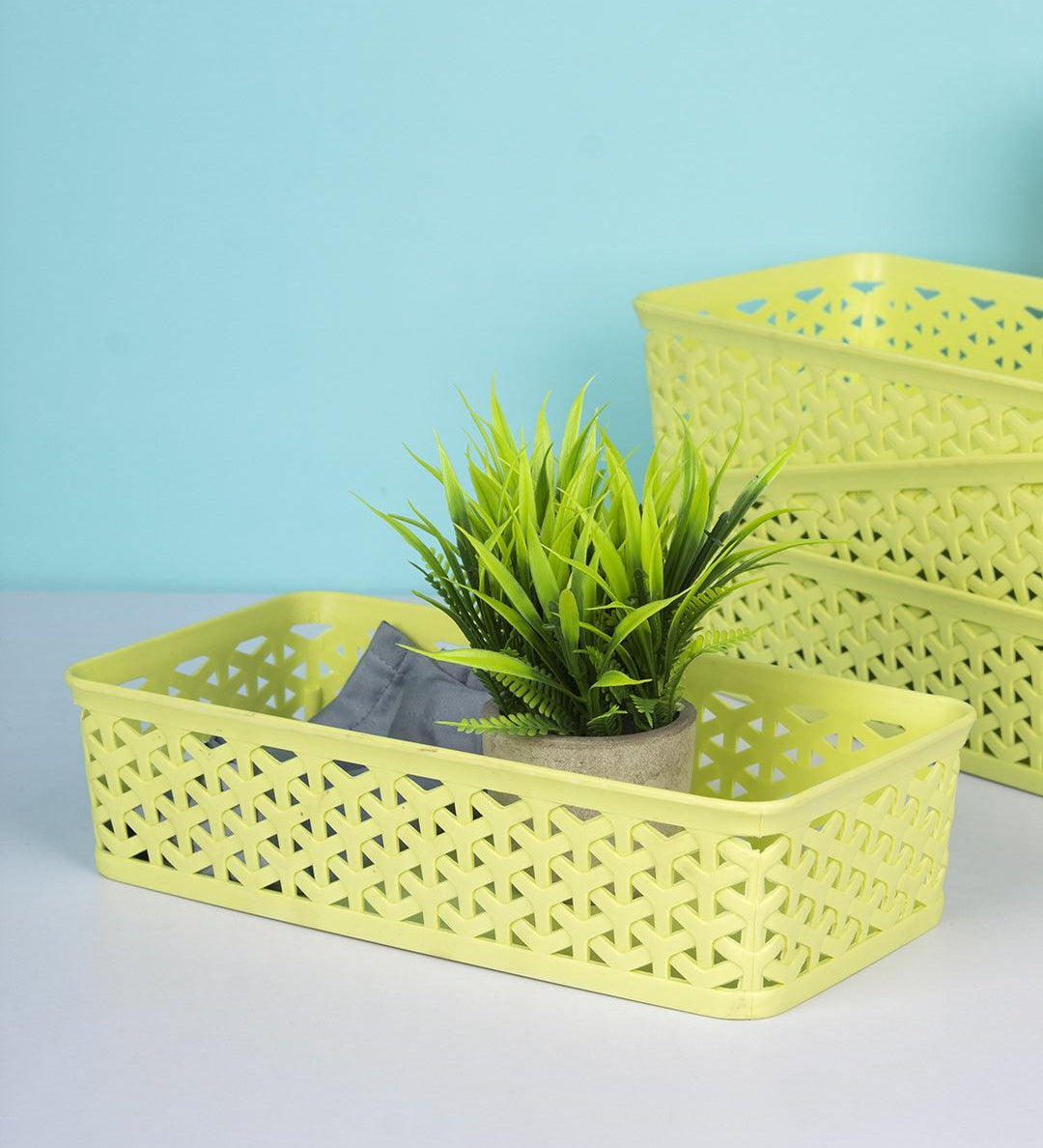 Market 99 Medium Plastic Multipurpose Storage Basket ( Set Of 4, Solid Green Colour) - MARKET 99