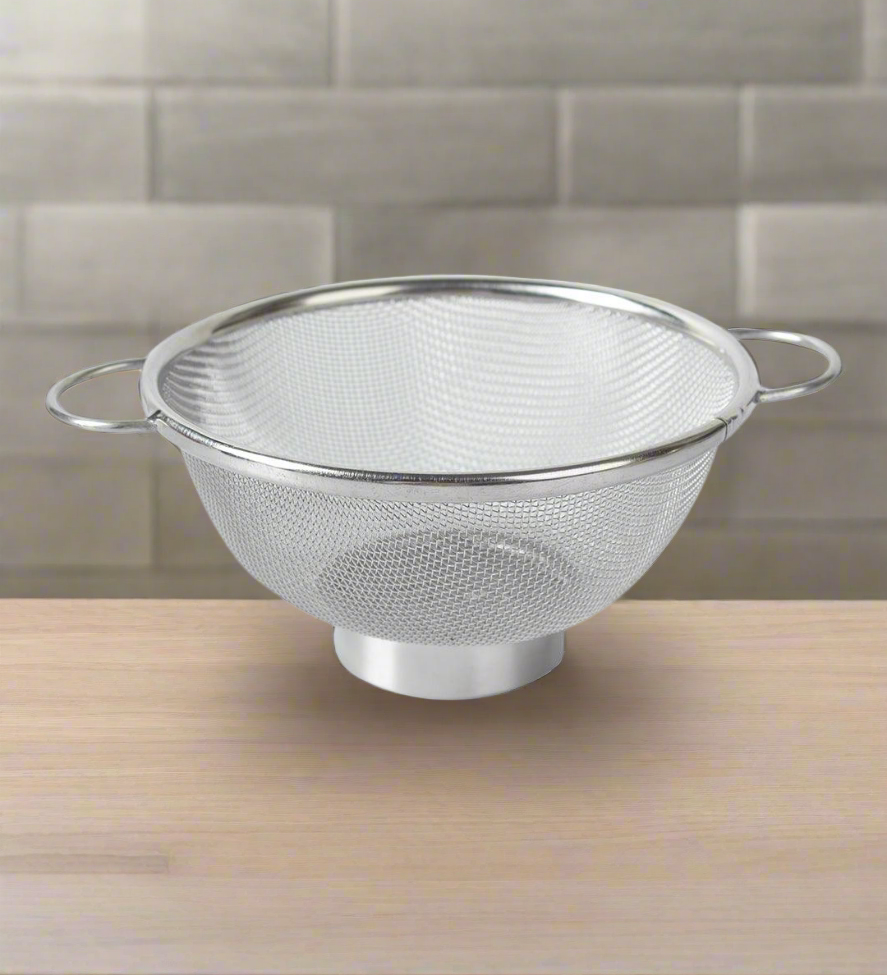 market-99-stainless-steel-soup-and-juice-strainer-colander-stainer-set-of-2-silver-colour-colanders-and-strainers-3.png