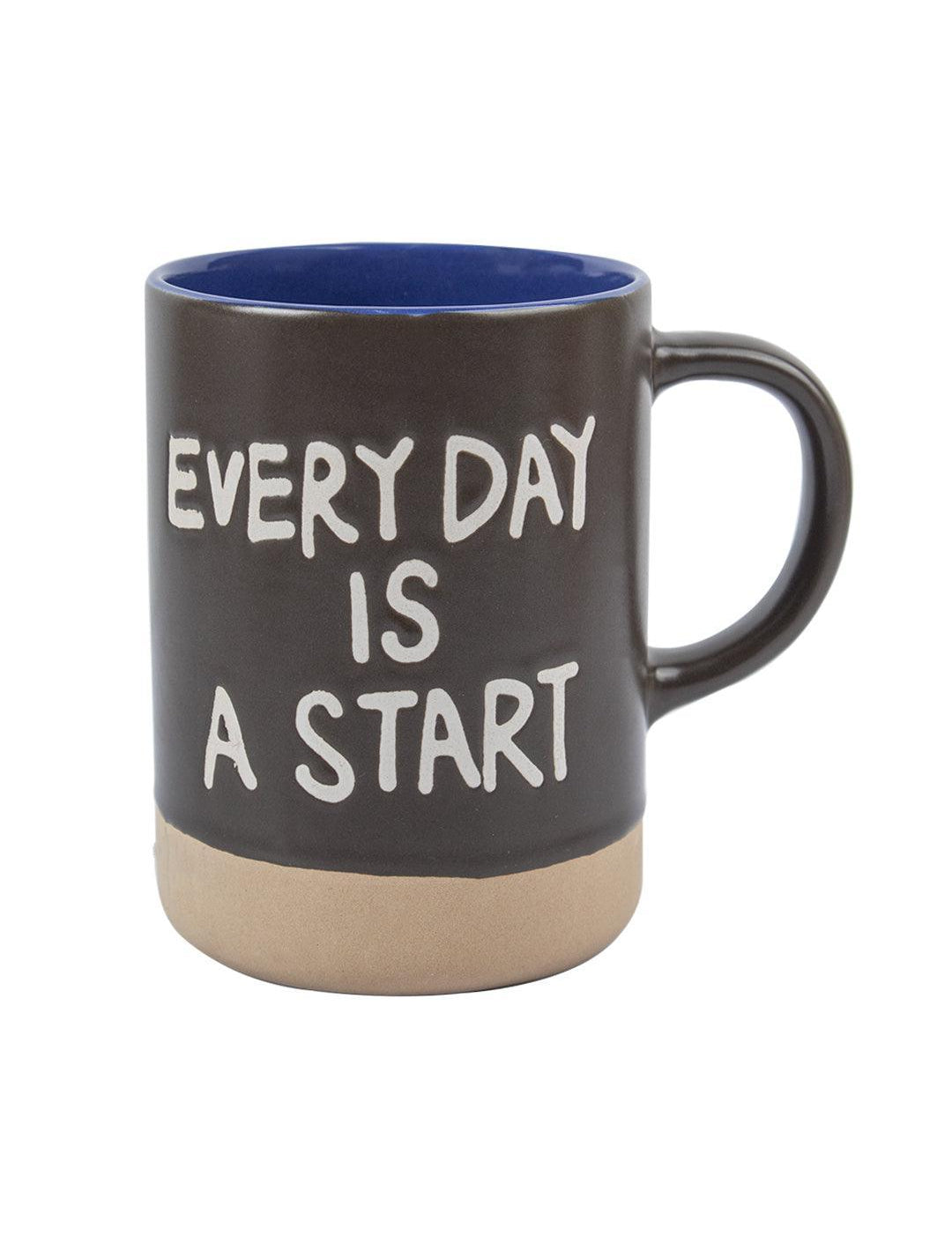 Ceramic Coffee Mug "EVERYDAY IS A START" - 360 mL