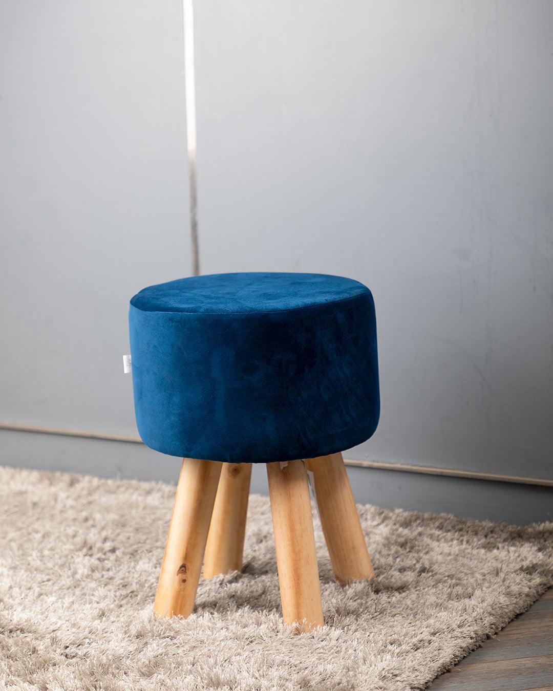 Market99 Four Legged Wooden Footstool, Ottoman, Navy Blue, Velvet, Wood - MARKET 99