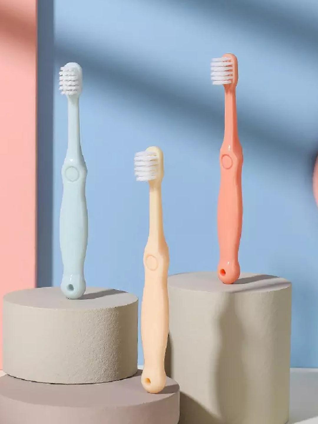 Market99 Kids Oral Care Toothbrush Pack Of 3 - MARKET 99