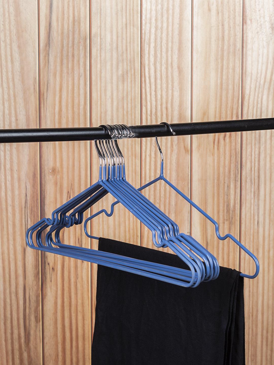 Metal Clothes Hangers, Anti Slip Hangers, Rubber Coated, Heavy Duty, (Blue,  Pink, Gray & Black) Mild Steel, Set of 10 - MARKET99 – MARKET 99