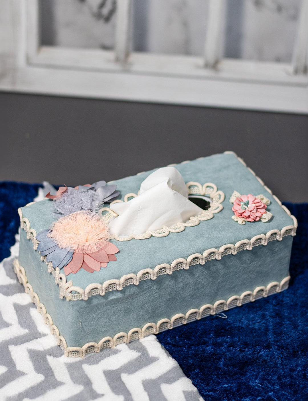 Middle Blue Tissue Box Holder - Floral Design - MARKET 99