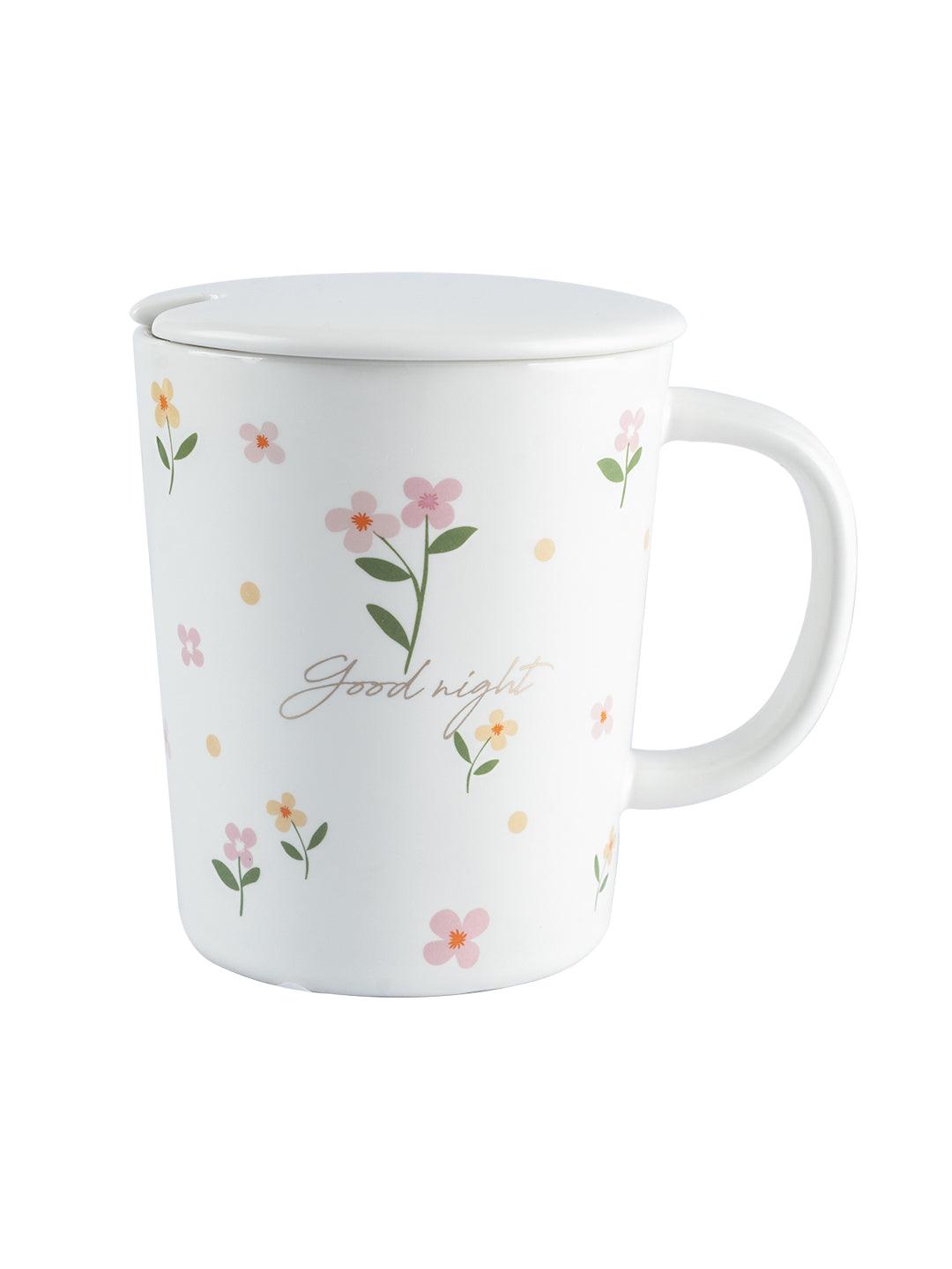 https://market99.com/cdn/shop/files/mug-with-lid-and-spoon-tea-and-coffee-mug-white-ceramic-400-ml-mug-2-29021162635434_2048x.jpg?v=1692858870