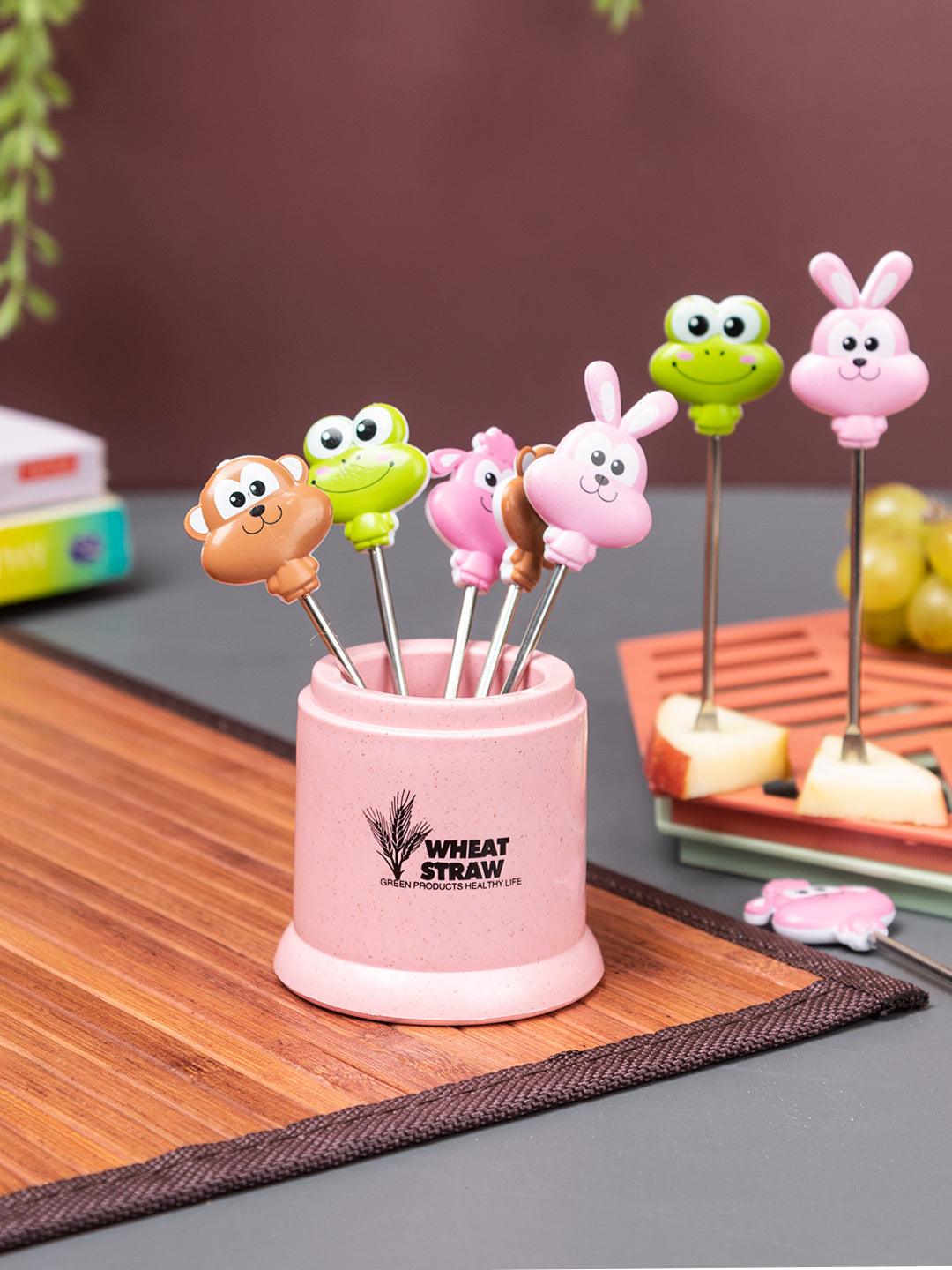 Pack of 7 Plastic Fruit Forks with Cute Animal Designs