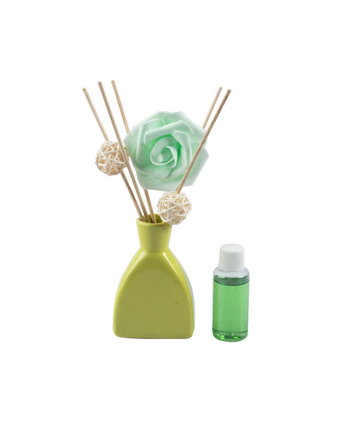 Reed Diffuser Set, Jasmine Fragrance Pot & Reed Stick, Green, Ceramic, 30 mL - MARKET 99