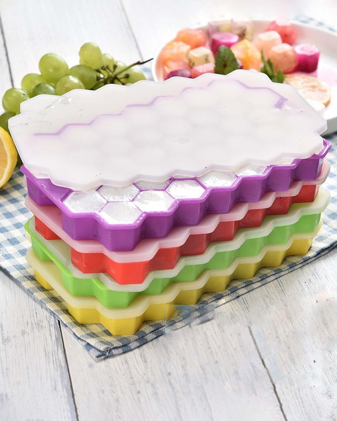 Silicone, Ice Tray With Lid, Beehive Pattern, Matt : Finish, Multicolor