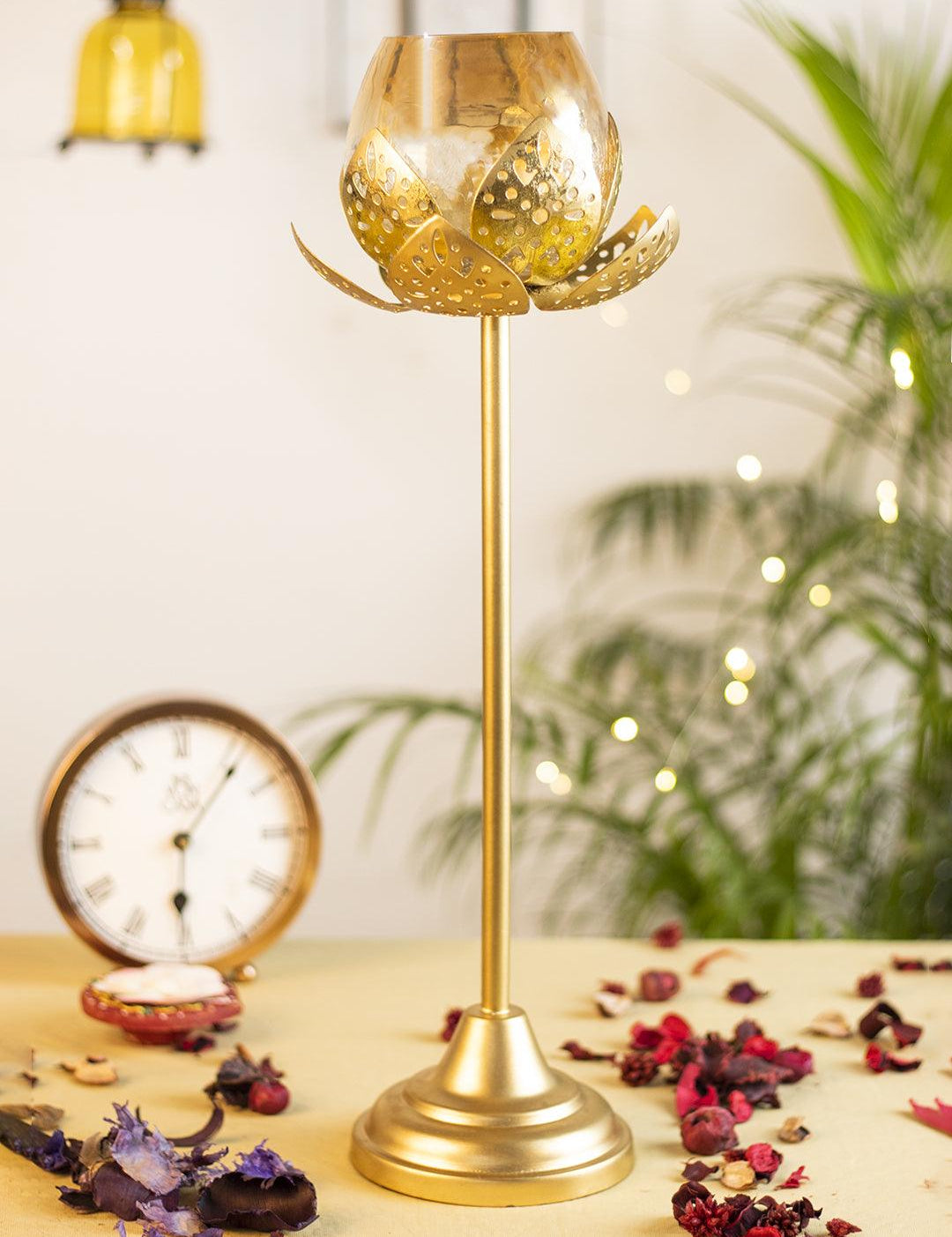 Diwali Decoration Item STANDING LOTUS T- LITE HOLDER(M)