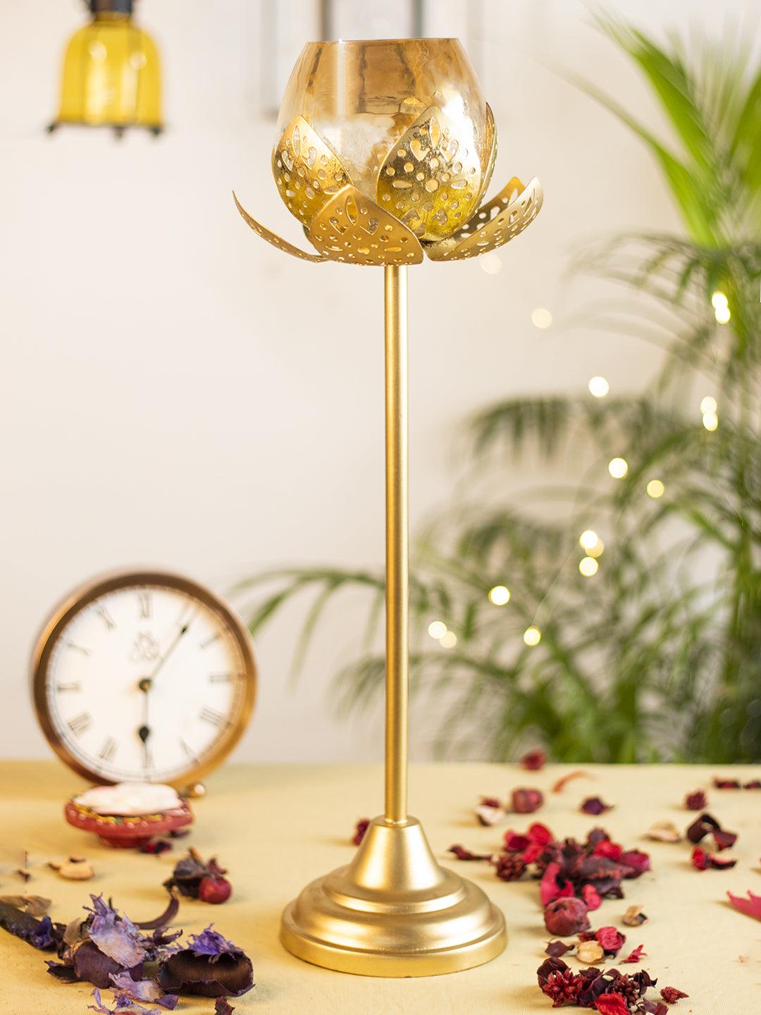 Diwali Decoration Item STANDING LOTUS T- LITE HOLDER(M)