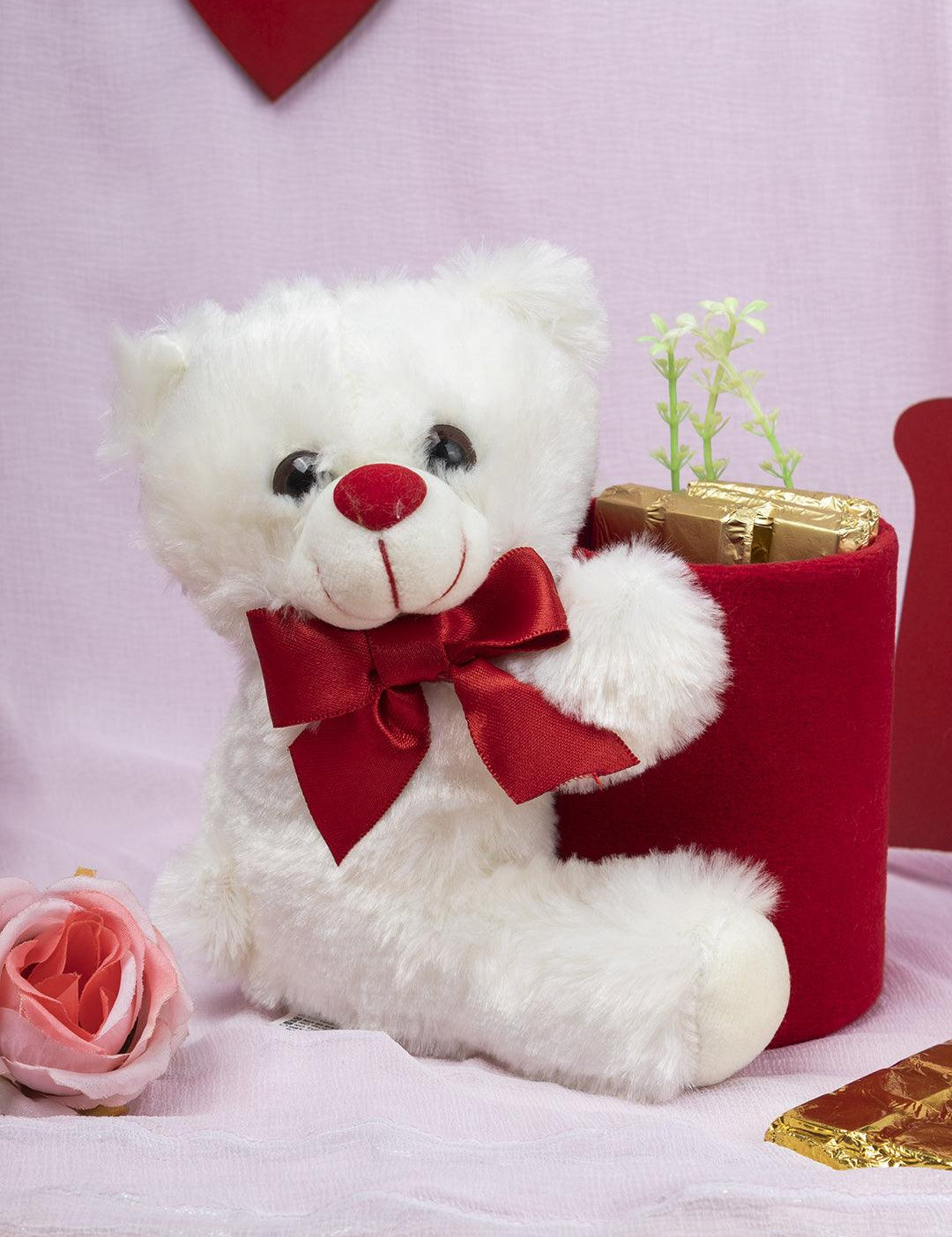 Valentine Teddy Bear Pen Stand (20Cm) - MARKET 99