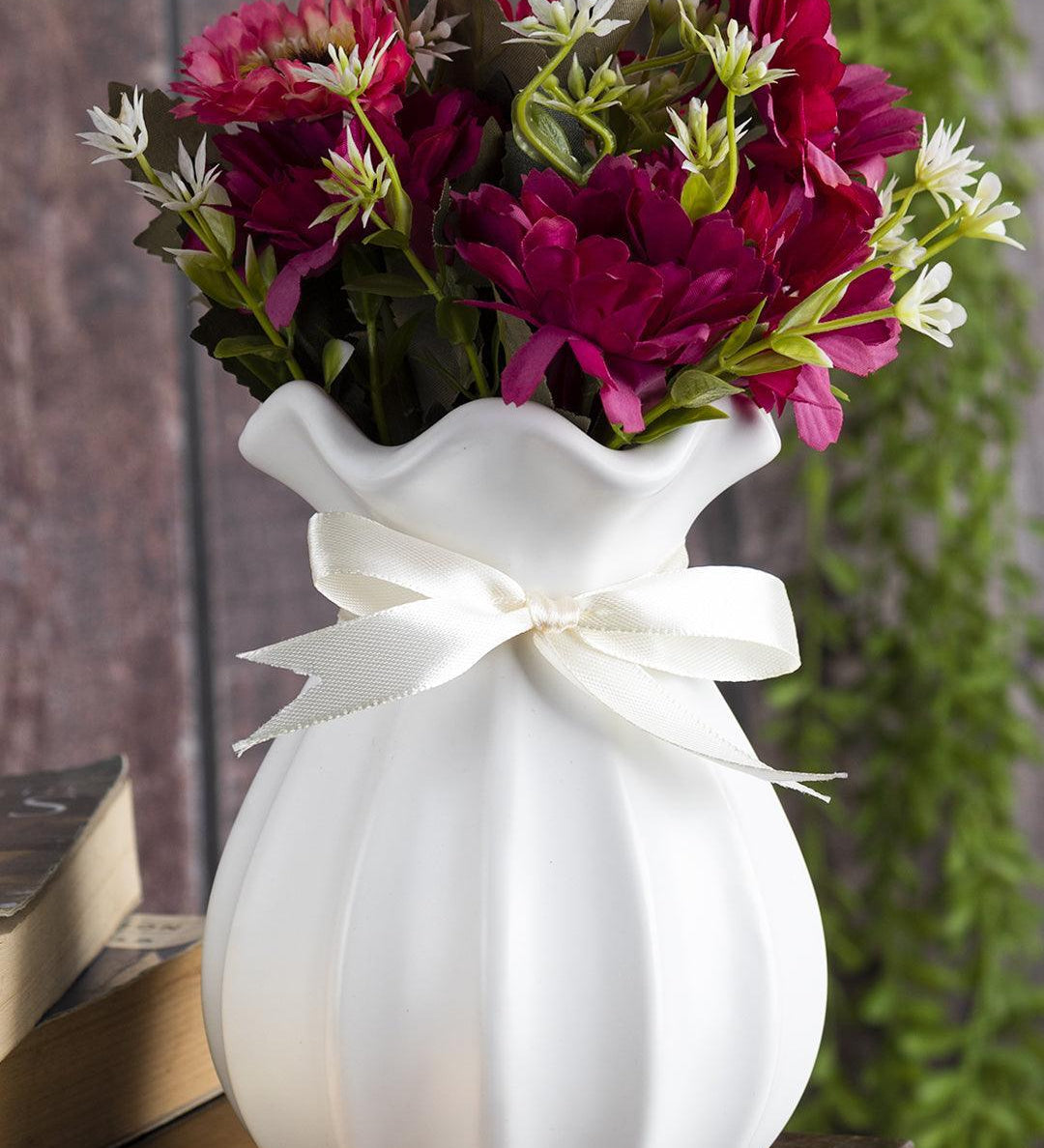 Vase with Bow, Floral Mouth, White, Ceramic - MARKET 99