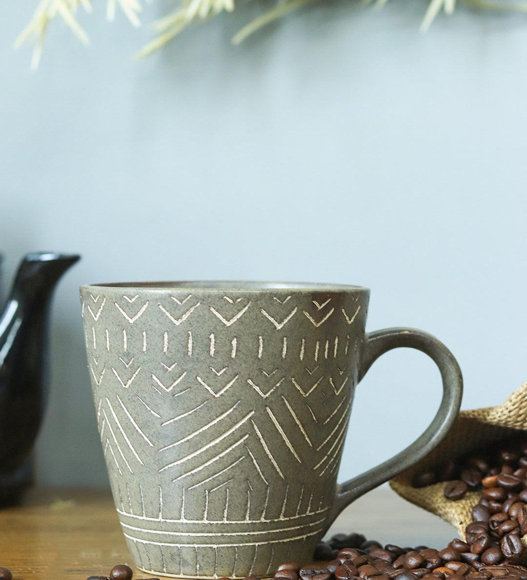 VON CASA Ceramic Coffee Mug - 320 Ml, Brown & Engrabed - MARKET 99