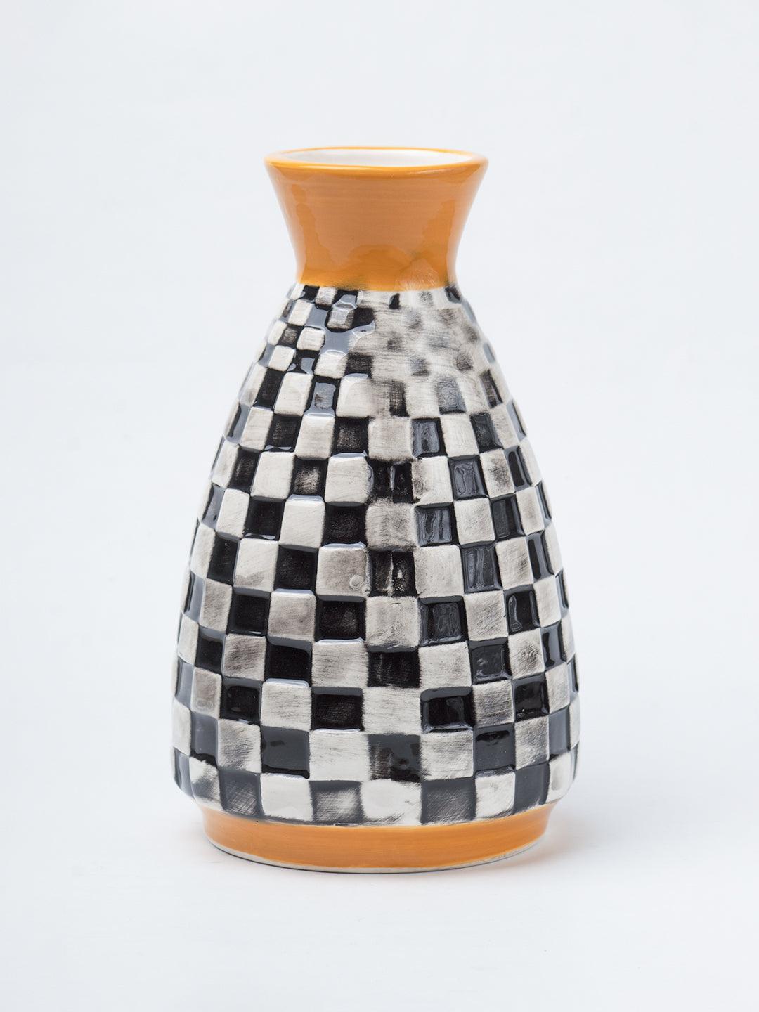 Black & White Ceramic Curvy Vase - Checks, Flower Holder - 2