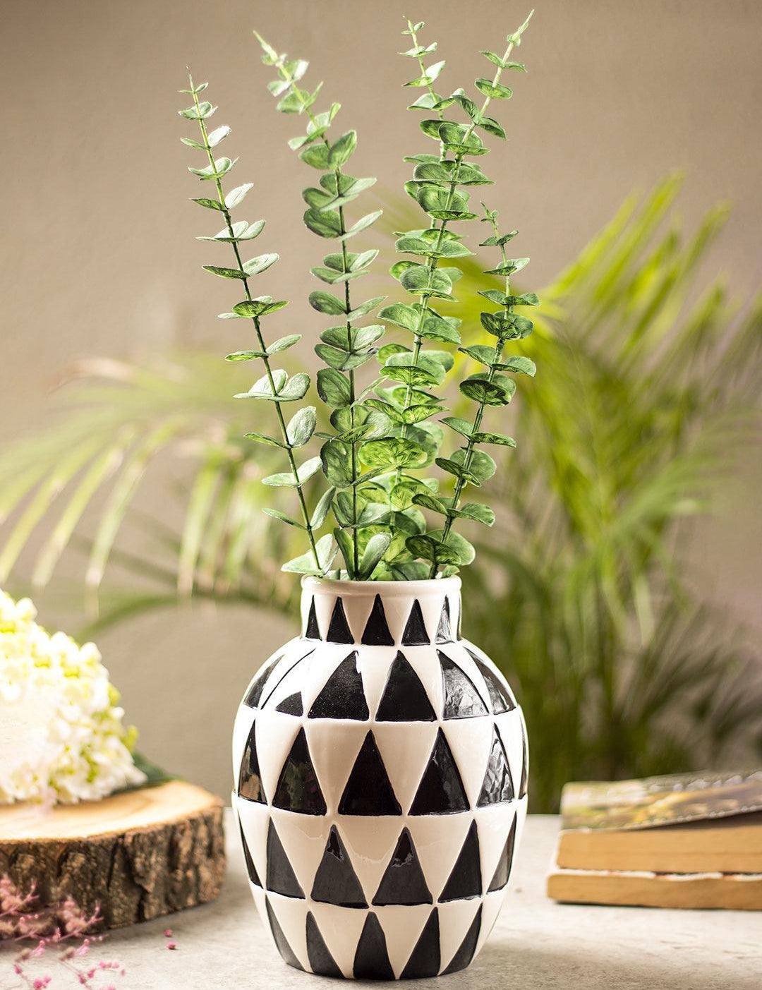 Black & White Ceramic Curvy Vase - Triangular Checks, Flower Holder - 1