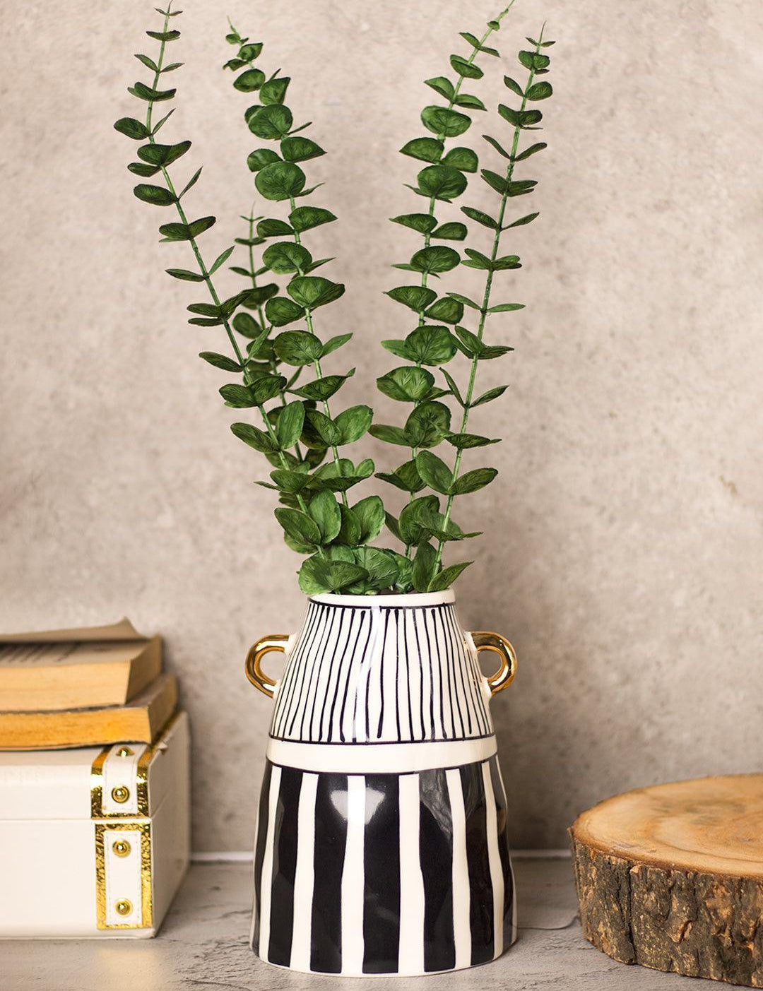 Black & White Ceramic Vase - Ribbed Design, Flower Holder - 1