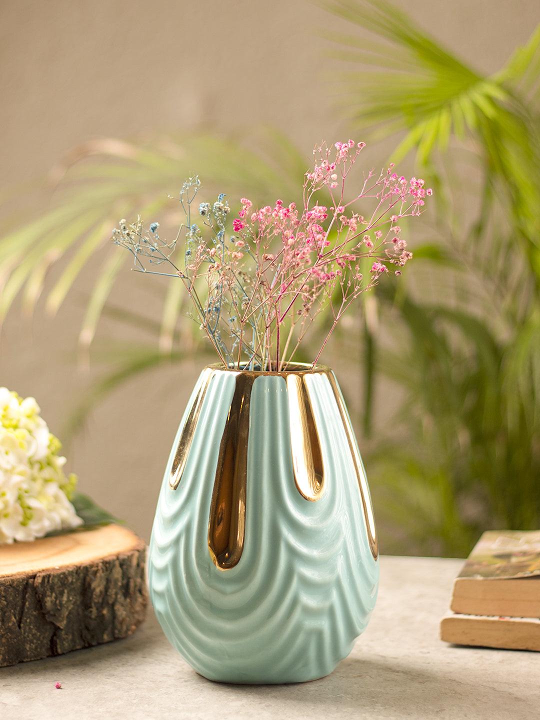 Emrald Ceramic Vase - Ribbed Design, Flower Holder - 1
