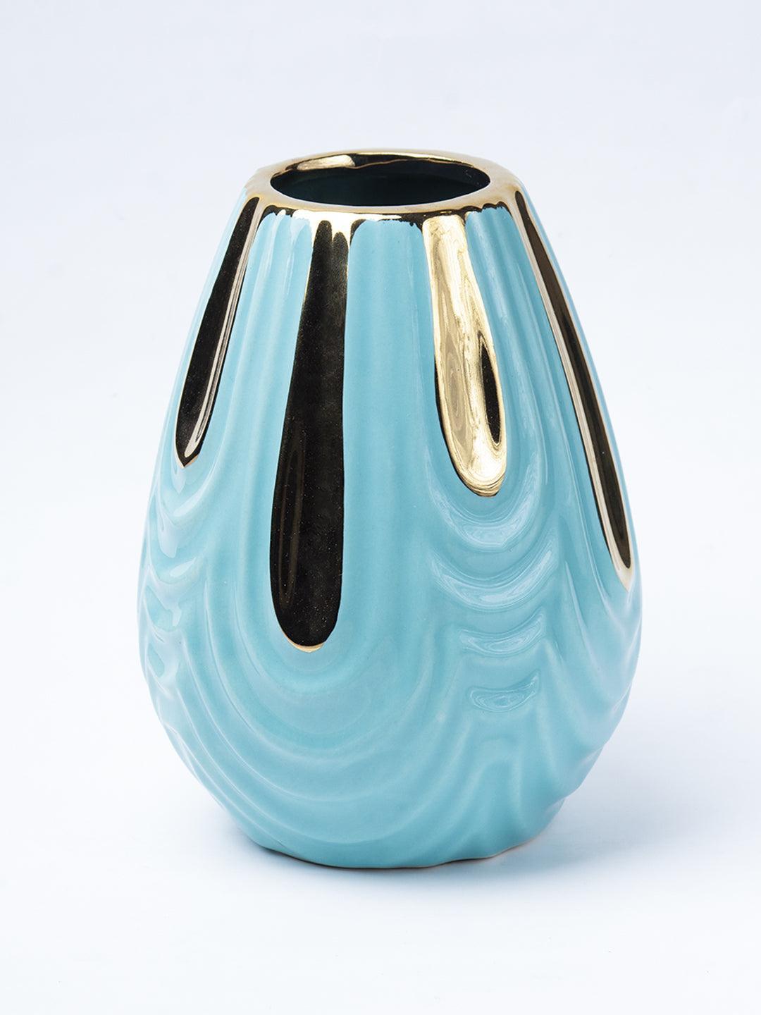 Emrald Ceramic Vase - Ribbed Design, Flower Holder - 3