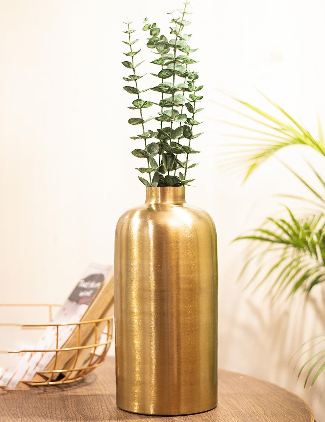 Gold Cylindrical Flower Vase  - 1